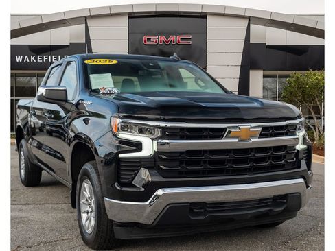Used 2025 Chevrolet Silverado 1500 LT AWD/4WD image 1