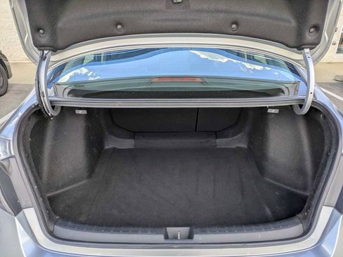 Certified 2024 Honda Civic EX image 31