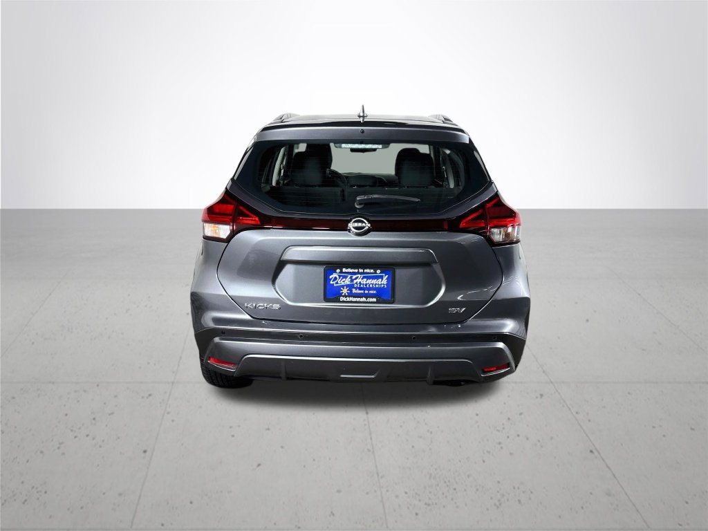 Used 2022 Nissan Kicks SV FWD image 7