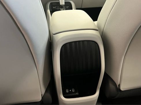 New 2026 Hyundai Kona SE image 22