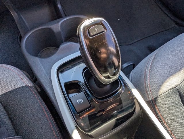 Used 2021 Chevrolet Bolt LT FWD image 25