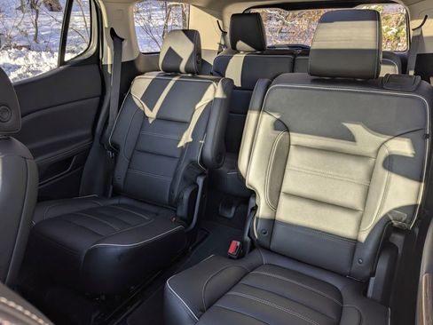 Used 2019 GMC Acadia Denali w/ Technology Package image 26