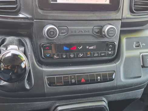 Used 2025 RAM ProMaster 2500 FWD image 15
