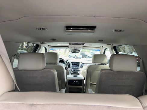 Used 2019 GMC Yukon XL Denali w/ Denali Ultimate Package AWD/4WD image 11