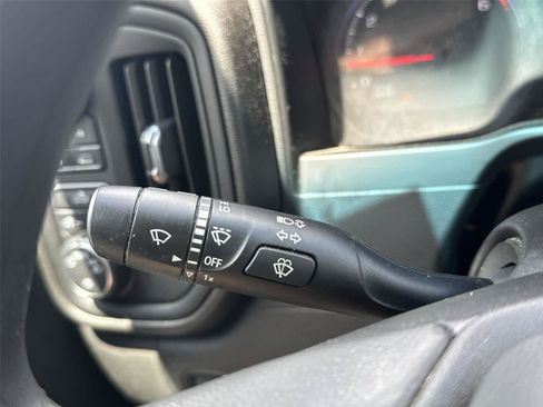 Used 2019 Chevrolet Silverado 1500 Custom AWD/4WD image 23