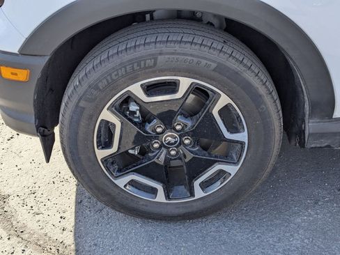 Used 2023 Ford Bronco Sport Outer Banks w/ Tech Package image 14