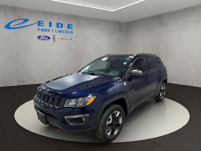 Used 2018 Jeep Compass Trailhawk w/ Cold Weather Group AWD/4WD image 6
