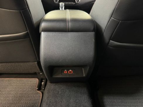 Used 2019 Nissan Altima 2.5 SR FWD image 18