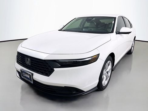 New 2026 Honda Accord LX image 3
