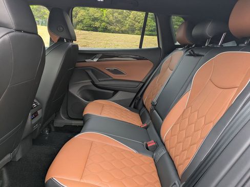 New 2026 Volkswagen Tiguan SEL R-Line AWD/4WD image 13