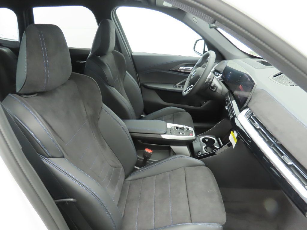 Certified 2026 BMW X1 xDrive28i w/ Technology Package AWD/4WD image 20