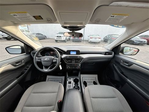 Used 2022 Ford Escape S image 20