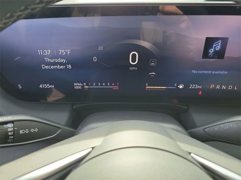 Used 2025 Buick Enclave Preferred image 12