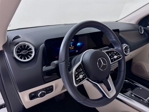 Certified 2023 Mercedes-Benz GLA 250 image 10