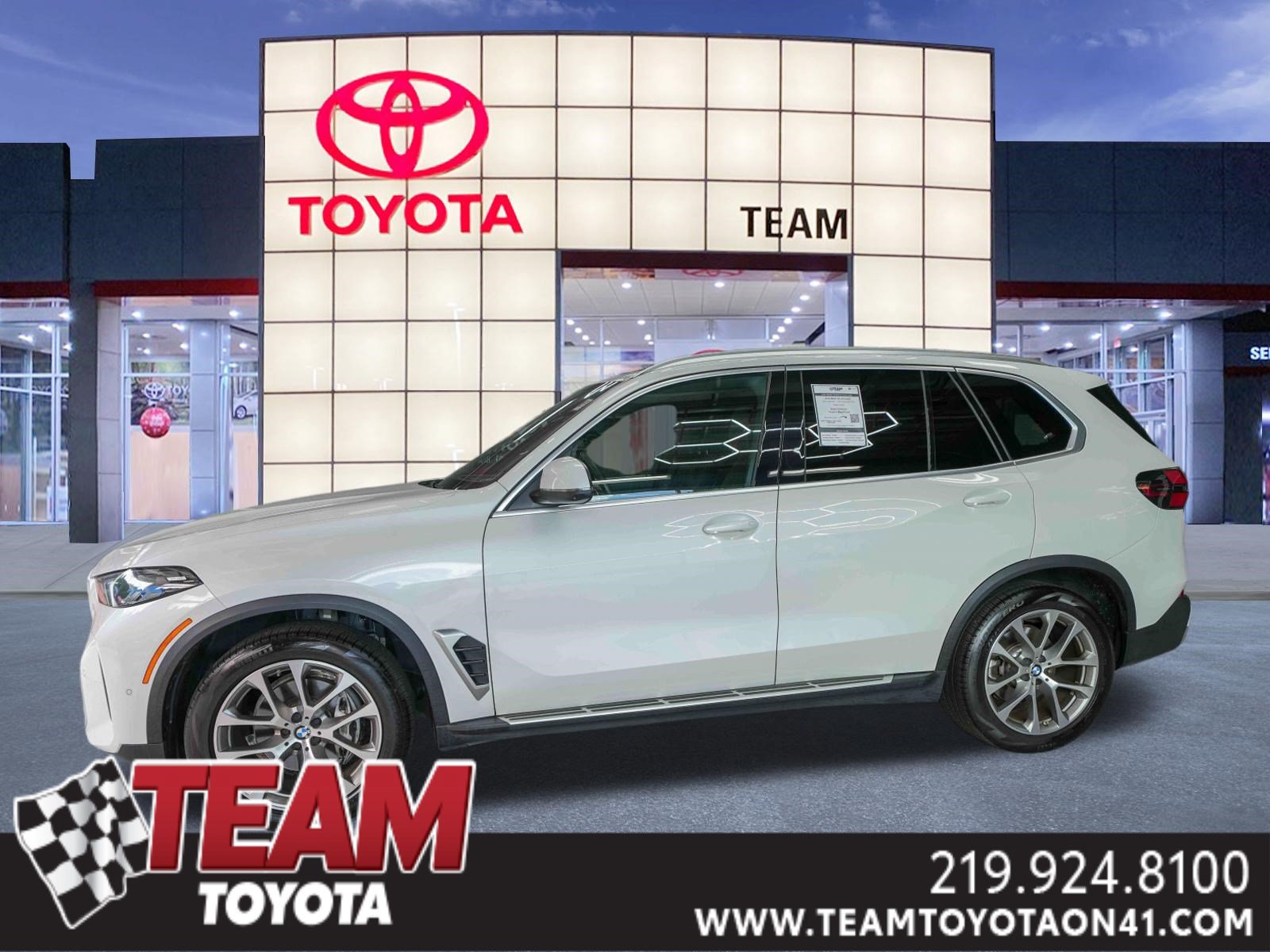 Used 2024 BMW X5 xDrive40i AWD/4WD image 1