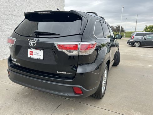 Used 2015 Toyota Highlander Limited AWD/4WD image 6