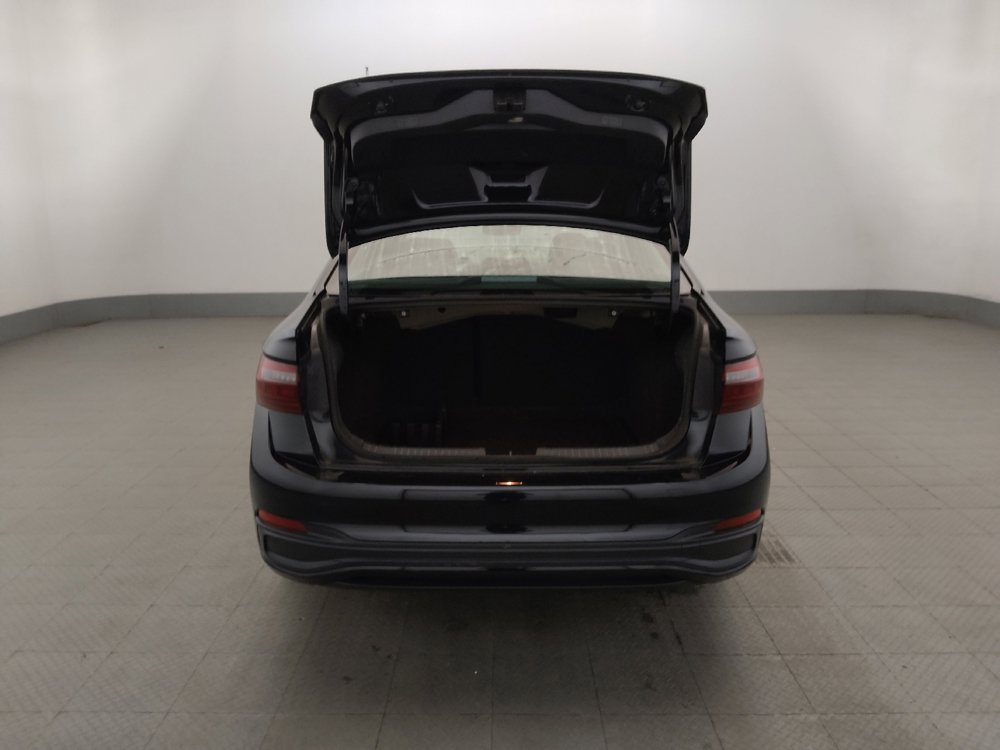 Used 2023 Volkswagen Jetta SE FWD image 29