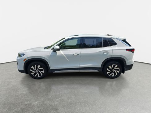 New 2025 Volkswagen Tiguan S image 6