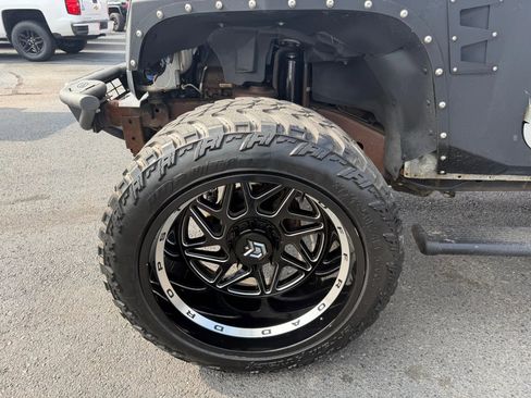 Used 2012 Jeep Wrangler Unlimited Sport image 21