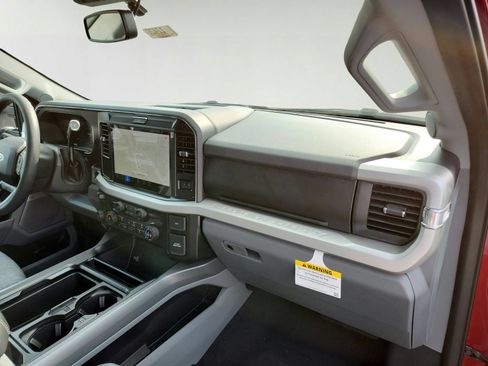 New 2026 Ford F250 XLT w/ XLT Premium Package AWD/4WD image 26