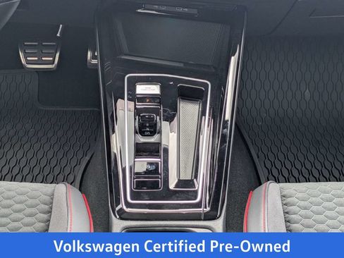 Certified 2026 Volkswagen GTI SE FWD image 19
