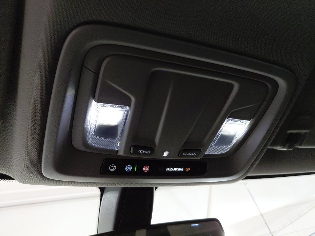 Used 2021 Chevrolet Silverado 1500 LT Trail Boss w/ Bed Protection Package AWD/4WD image 30