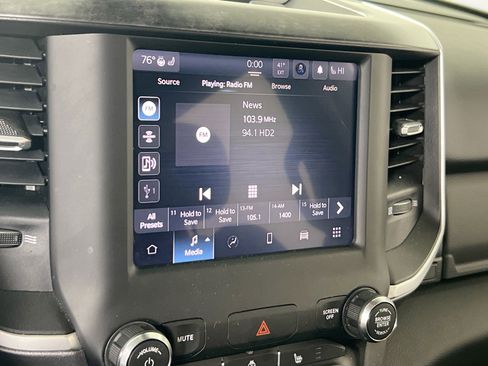 Used 2022 RAM 1500 Big Horn AWD/4WD image 14