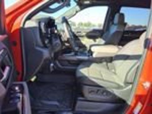 Used 2026 Chevrolet Silverado 1500 ZR2 image 8