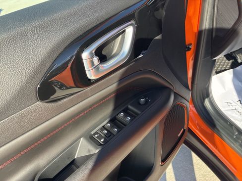 New 2026 Jeep Compass Trailhawk w/ Sun, Sound & Navigation Group image 16