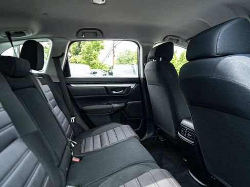 Used 2018 Honda CR-V LX image 18