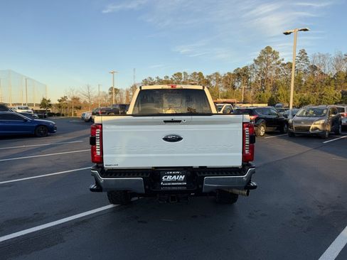 Certified 2023 Ford F250 Lariat w/ Lariat Ultimate Package image 6