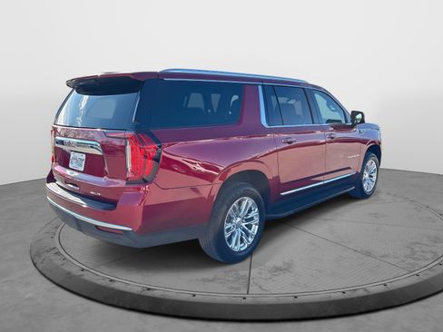Certified 2023 GMC Yukon XL SLT w/ SLT Premium Package image 8