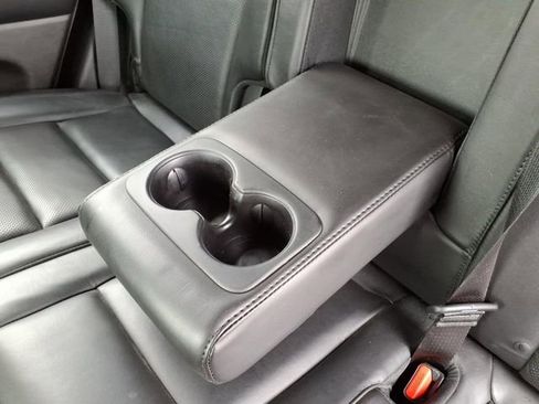 Used 2019 Jeep Grand Cherokee Limited w/ Luxury Group II image 27