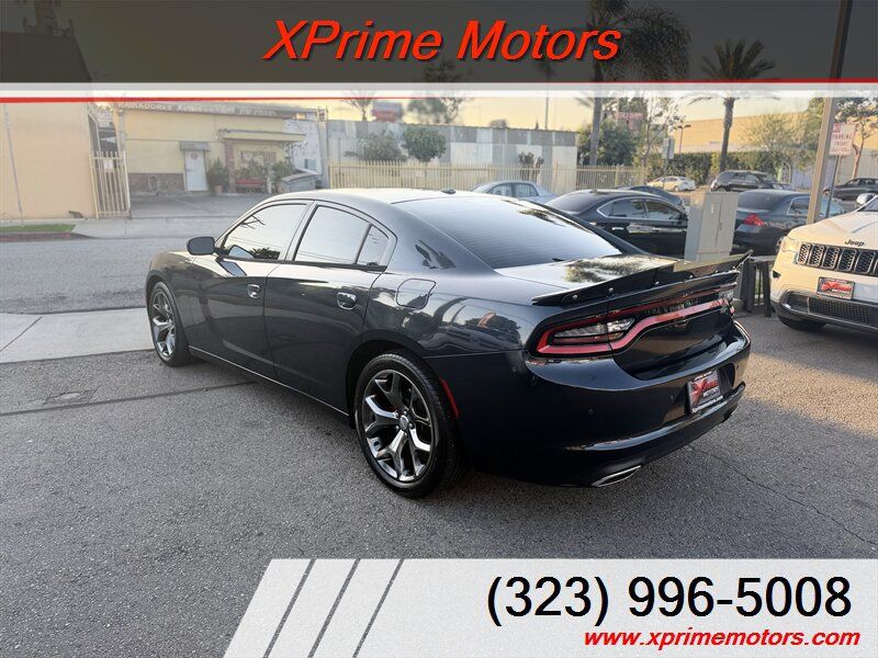 Used 2016 Dodge Charger SE w/ Popular Equipment Group RWD image 5