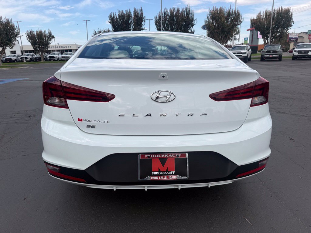 Used 2019 Hyundai Elantra SE FWD image 5