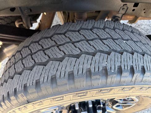 Used 2025 Ford F250 Platinum AWD/4WD image 53