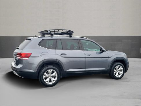 Used 2018 Volkswagen Atlas SE FWD image 2