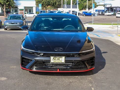 New 2025 Hyundai Elantra N image 2