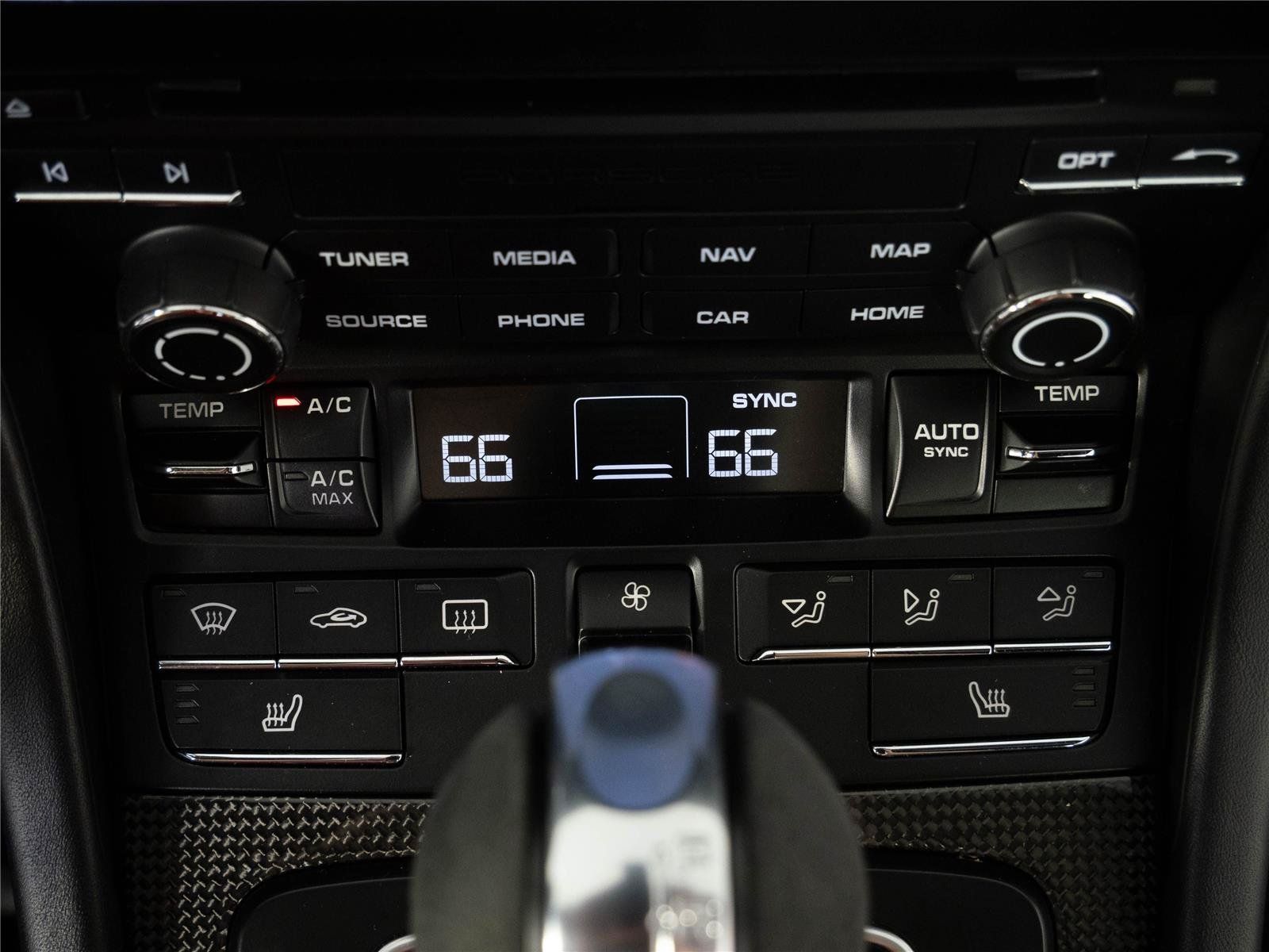 Certified 2018 Porsche 911 GT3 RWD image 15