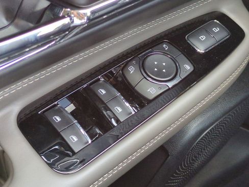 New 2026 Lincoln Corsair Grand Touring AWD/4WD image 25