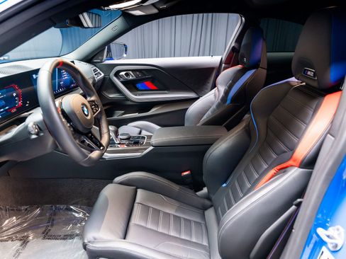 Used 2026 BMW M2 w/ Lighting Package image 43
