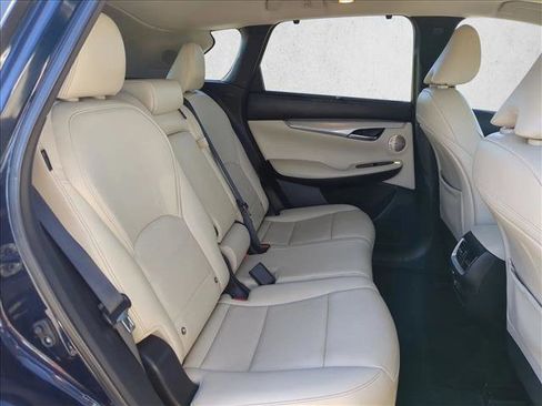 Used 2021 INFINITI QX50 Sensory image 22