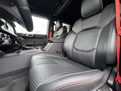 Used 2024 Ford Bronco Raptor image 27