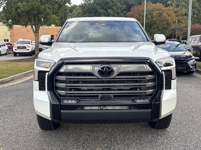 Used 2025 Toyota Tundra Limited AWD/4WD image 2
