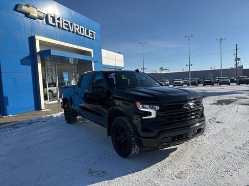 Used 2023 Chevrolet Silverado 1500 RST w/ LPO, Dark Essentials Package image 9