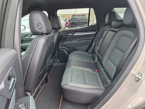 Used 2026 GMC Terrain AT4 AWD/4WD image 26