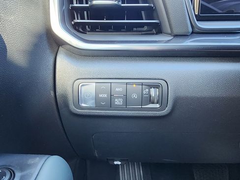 New 2026 GMC Terrain AT4 w/ Convenience Package III image 18