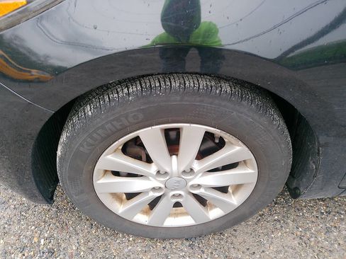 Used 2014 Kia Forte EX FWD image 25