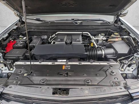 Used 2023 Chevrolet Colorado ZR2 w/ ZR2 Convenience Package III AWD/4WD image 20