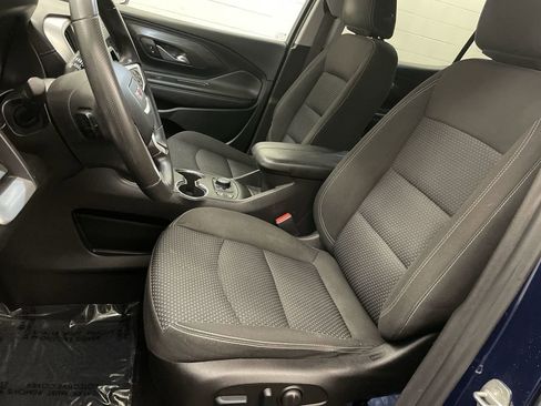 Used 2023 GMC Terrain SLE w/ Driver Convenience Package FWD image 12